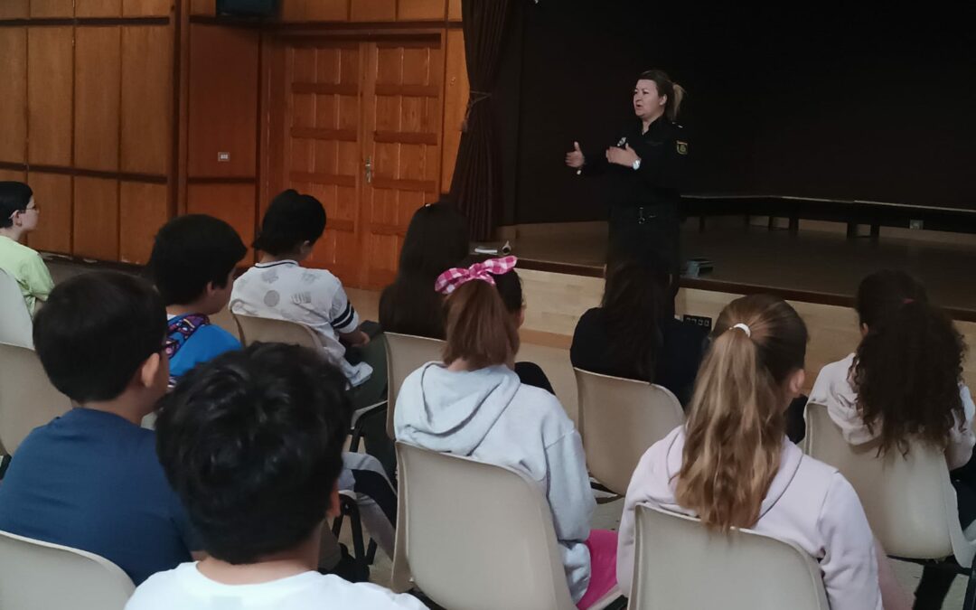 Charla sobre ciberseguridad en Sexto de Primaria