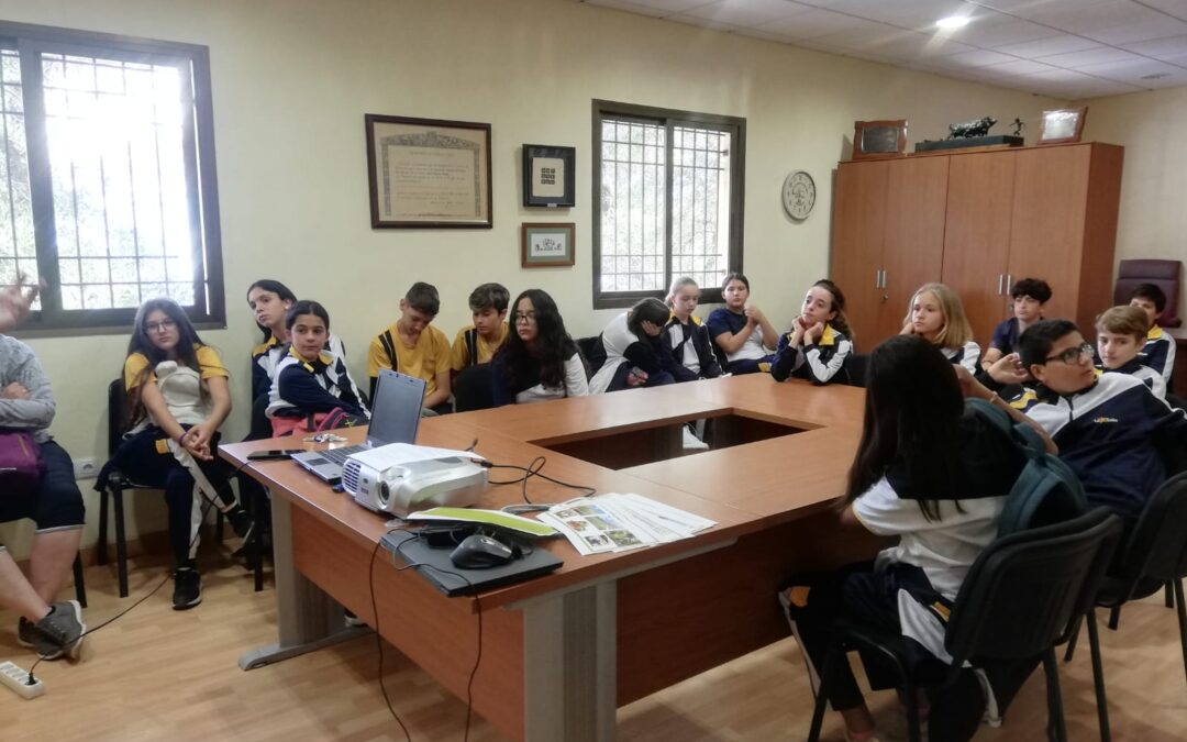 Sexto de Primaria visita la Cooperativa «La Candelaria»