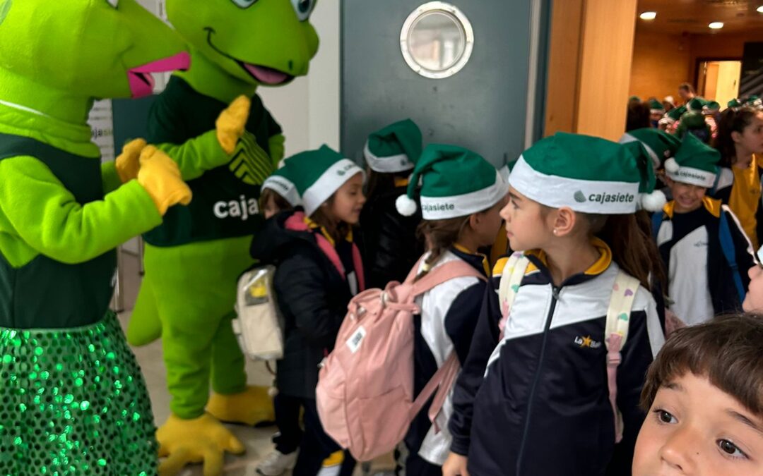 1º, 2º y 3º de Primaria visitan al Belén de Cajasiete