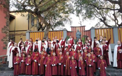 La cofradía del colegio participa en la Semana Santa lagunera 2024