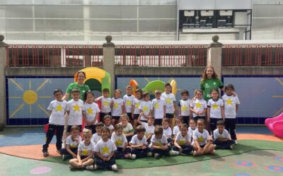 6º de Infantil confecciona sus camisetas lasalianas