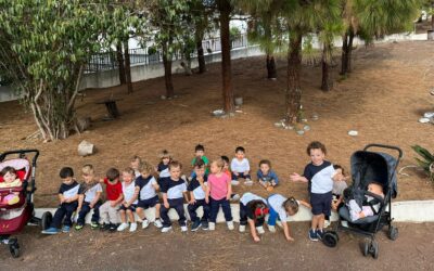 ¡Los peques del cole exploran nuestras «zonas verdes»!