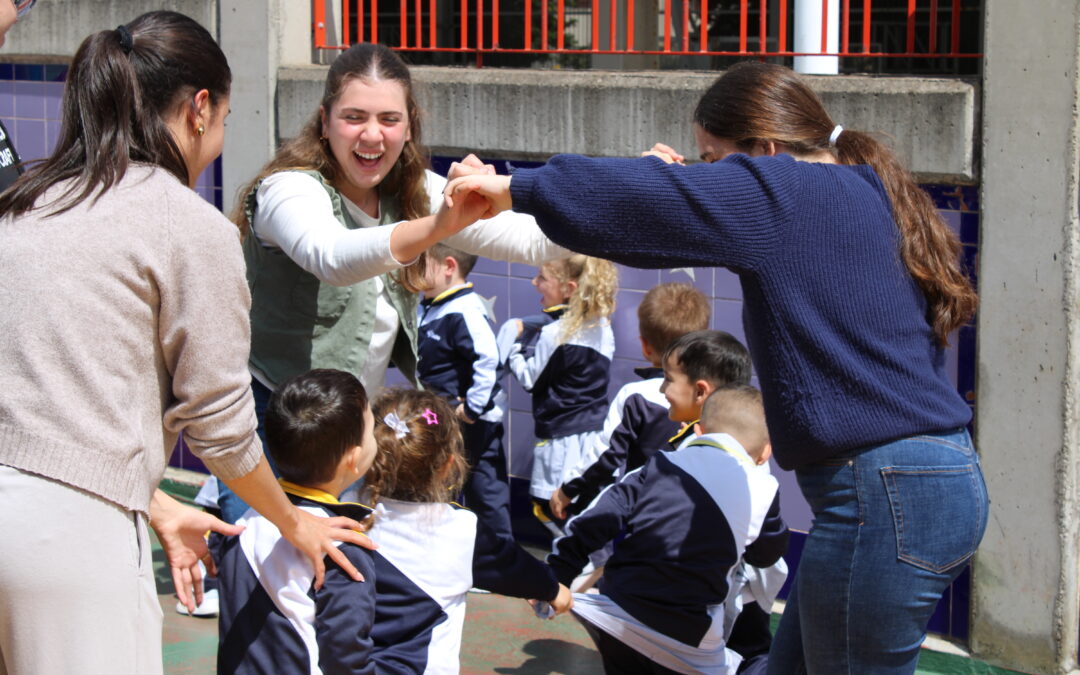 ¡Engalanamos el Colegio para las Fiestas!